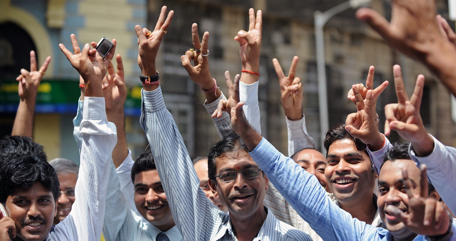Indian Stock Brokers outside Mumbai Stock Exchange